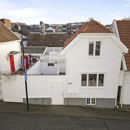 Holiday home Cozy, And Urban House *