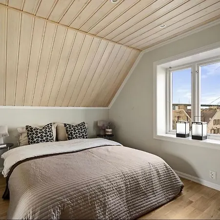 Cozy, And Urban House *