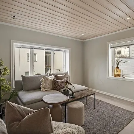 Cozy, And Urban House
